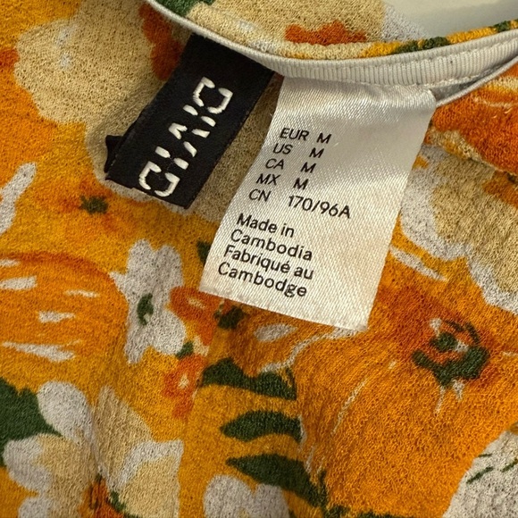 Divided Orange and Cream Floral Dress Size M - Picture 2 of 5